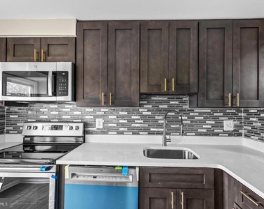 6185 Little Valley Way - Photo Thumbnail 50