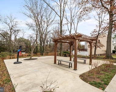 6185 Little Valley Way - Photo Thumbnail 43
