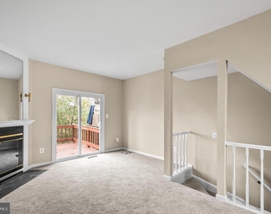 6185 Little Valley Way - Photo Thumbnail 13