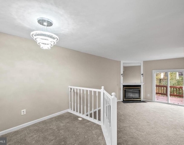 6185 Little Valley Way - Photo Thumbnail 10