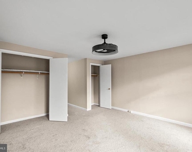 6185 Little Valley Way - Photo Thumbnail 32