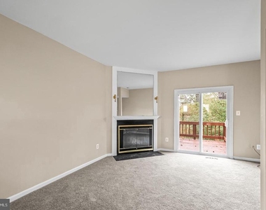 6185 Little Valley Way - Photo Thumbnail 12