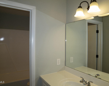 152 Ridge Trail - Photo Thumbnail 15
