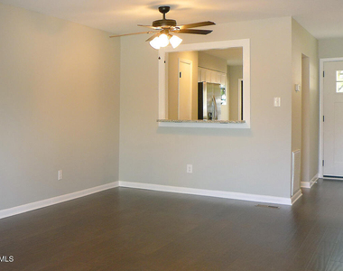 152 Ridge Trail - Photo Thumbnail 5