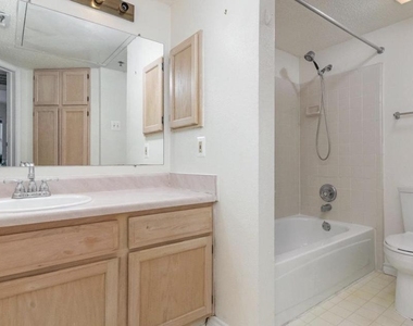 1504 Lincoln Way - Photo Thumbnail 4