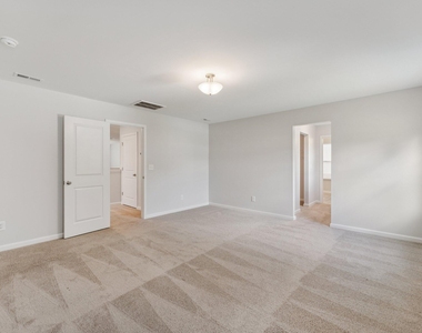52 Tanglewood Place - Photo Thumbnail 18