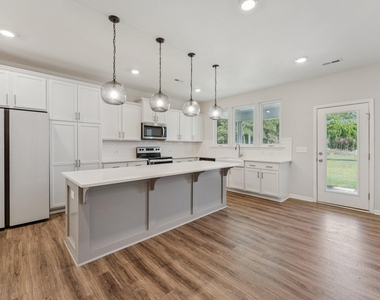 52 Tanglewood Place - Photo Thumbnail 6