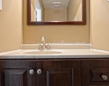 9847 Oakdale Woods Court - Photo Thumbnail 10