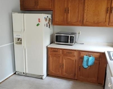 9847 Oakdale Woods Court - Photo Thumbnail 13