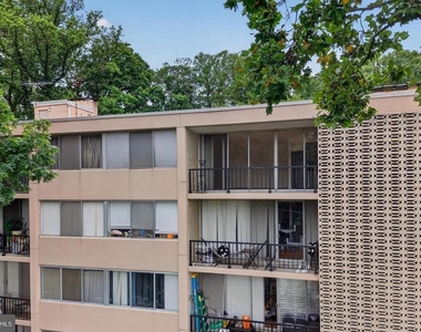 7753 Patriot Drive - Photo Thumbnail 3