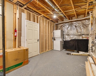 7216 White House Drive - Photo Thumbnail 18