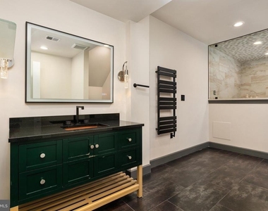 7216 White House Drive - Photo Thumbnail 12