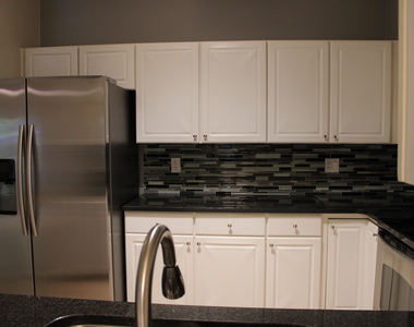 252 E Davie Street - Photo Thumbnail 10