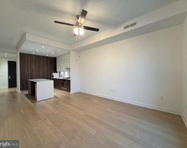 1650 Silver Hill Drive - Photo Thumbnail 8