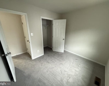 5305 Anchor Court - Photo Thumbnail 16
