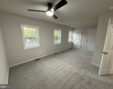 5305 Anchor Court - Photo Thumbnail 10