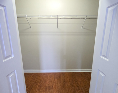 2603 Forest Shadows Lane - Photo Thumbnail 12
