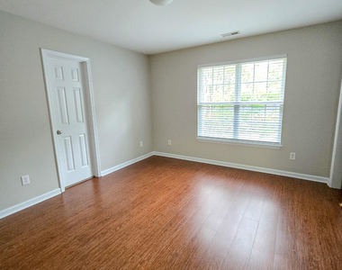 2603 Forest Shadows Lane - Photo Thumbnail 19