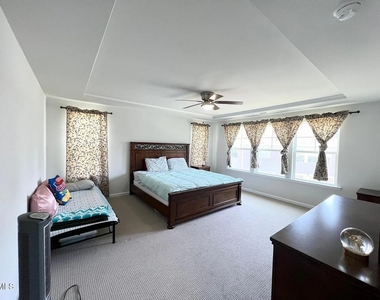 1032 Benay Road - Photo Thumbnail 11