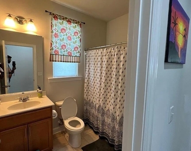 1032 Benay Road - Photo Thumbnail 23