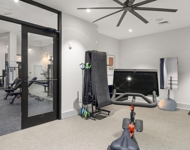1821 Chatham Flats Drive - Photo Thumbnail 18