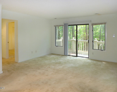 704 Martin Luther King Junior Boulevard - Photo Thumbnail 3