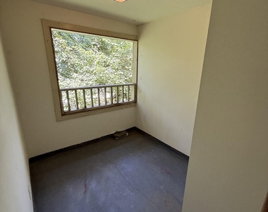 3530 Ivy Commons Drive - Photo Thumbnail 9