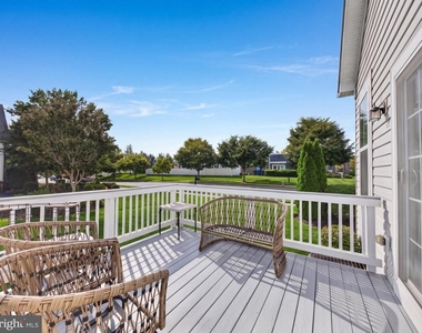 100 Blackford Drive - Photo Thumbnail 27