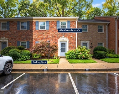 424 Greenbrier Court - Photo Thumbnail 37