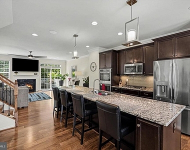 1327 Gilmore Street - Photo Thumbnail 1