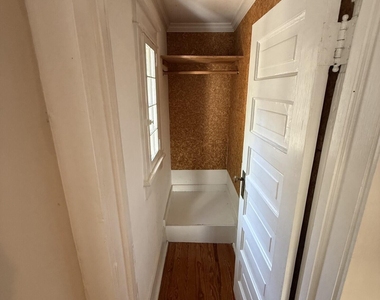 114 E Park Drive - Photo Thumbnail 25