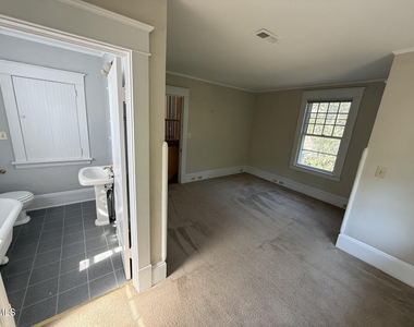 114 E Park Drive - Photo Thumbnail 23