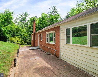 709 E Broad Street - Photo Thumbnail 33