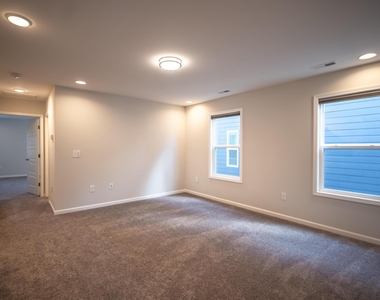 1265 Brown Velvet Lane - Photo Thumbnail 15