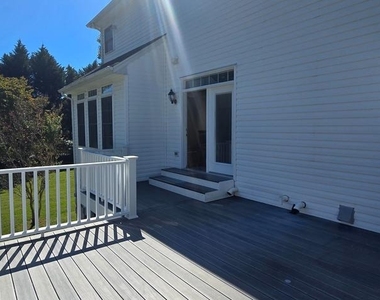 2055 Freeman Drive - Photo Thumbnail 31