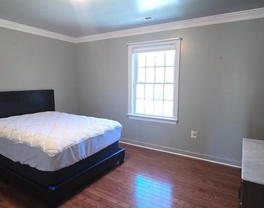 2055 Freeman Drive - Photo Thumbnail 20