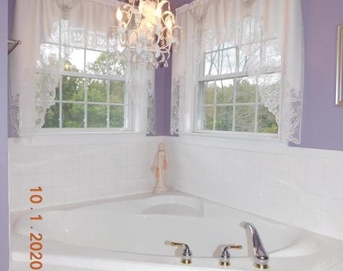 2055 Freeman Drive - Photo Thumbnail 15