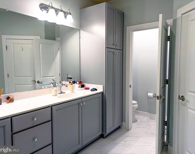2409 Richmond Highway - Photo Thumbnail 15