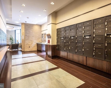 307 Yoakum Parkway - Photo Thumbnail 49