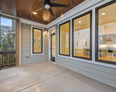917 S Blount Street - Photo Thumbnail 30