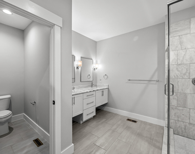 917 S Blount Street - Photo Thumbnail 20
