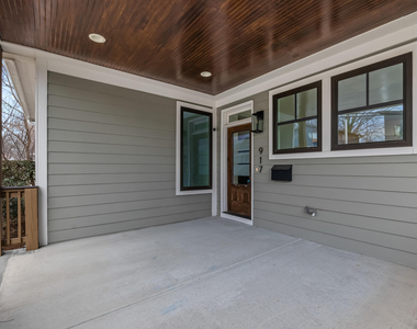 917 S Blount Street - Photo Thumbnail 38
