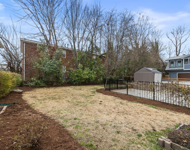 917 S Blount Street - Photo Thumbnail 31