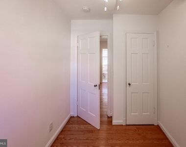 529 N Payne Street - Photo Thumbnail 15