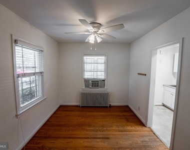 529 N Payne Street - Photo Thumbnail 8