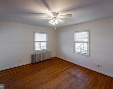 529 N Payne Street - Photo Thumbnail 7