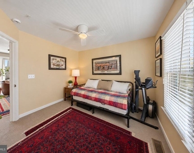 912 N Alfred Street - Photo Thumbnail 32