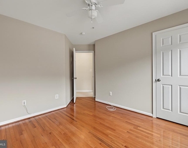 5022 Barbour Drive - Photo Thumbnail 46