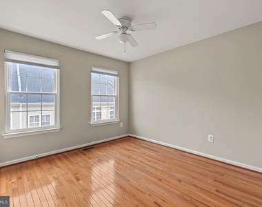 5022 Barbour Drive - Photo Thumbnail 45