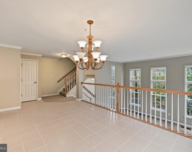 5022 Barbour Drive - Photo Thumbnail 9
